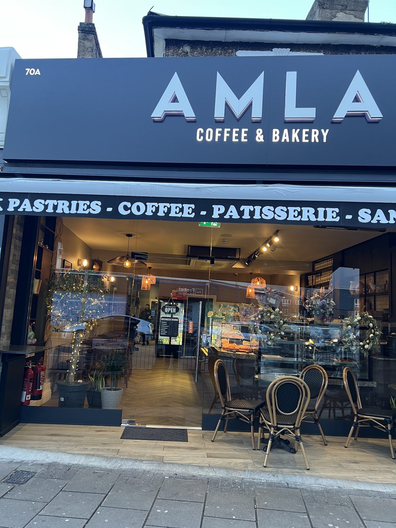 Amla Cafe