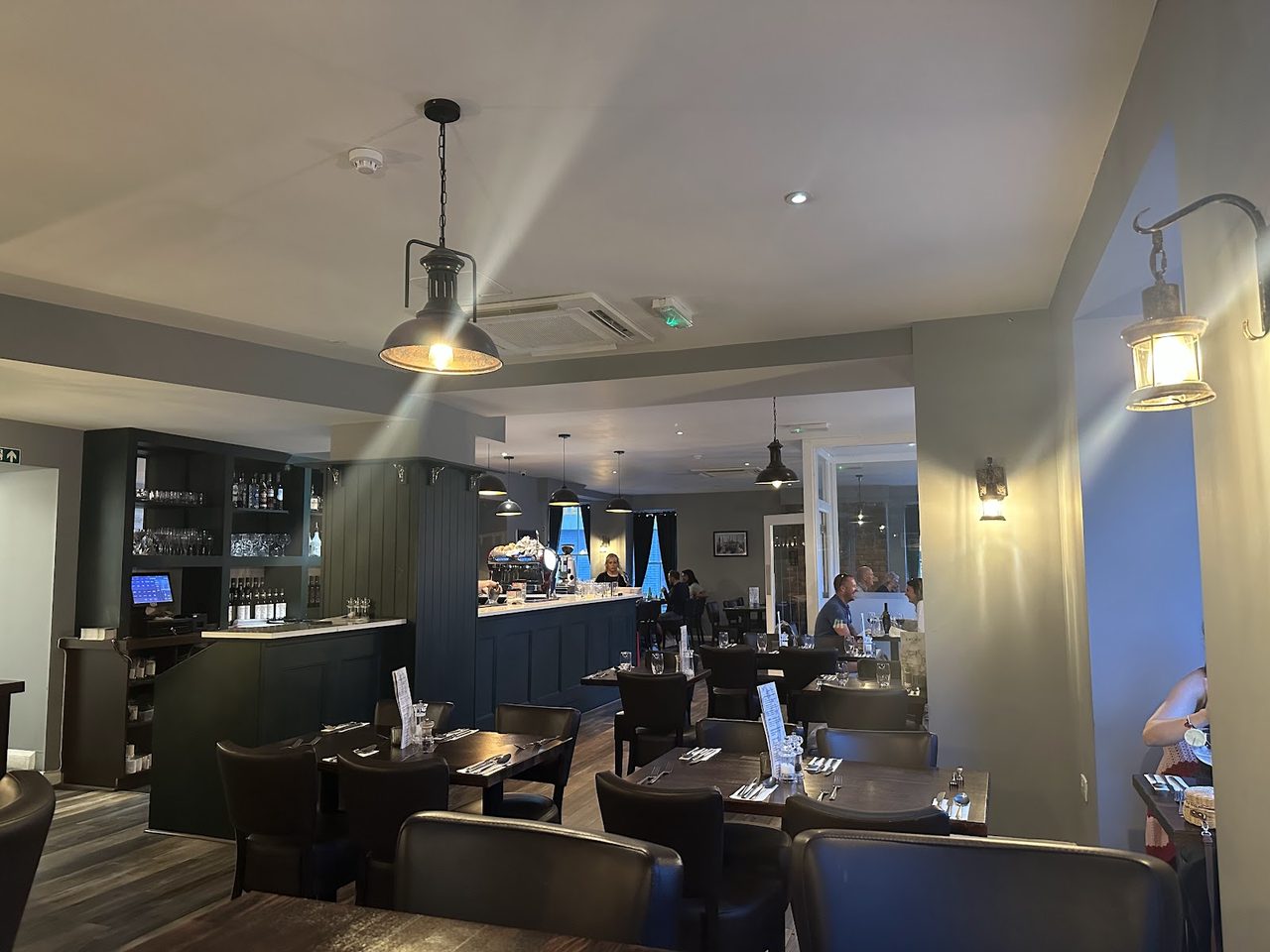 Amore Restaurant