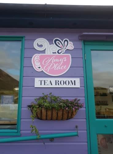 Amy's Place Cakes & Gifts
