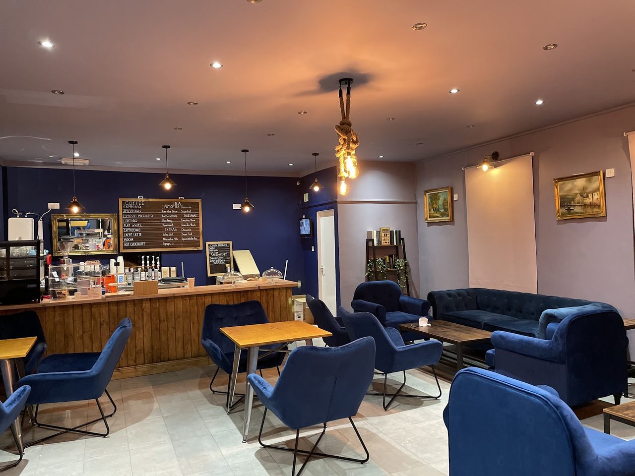 Ana's Coffee Shop