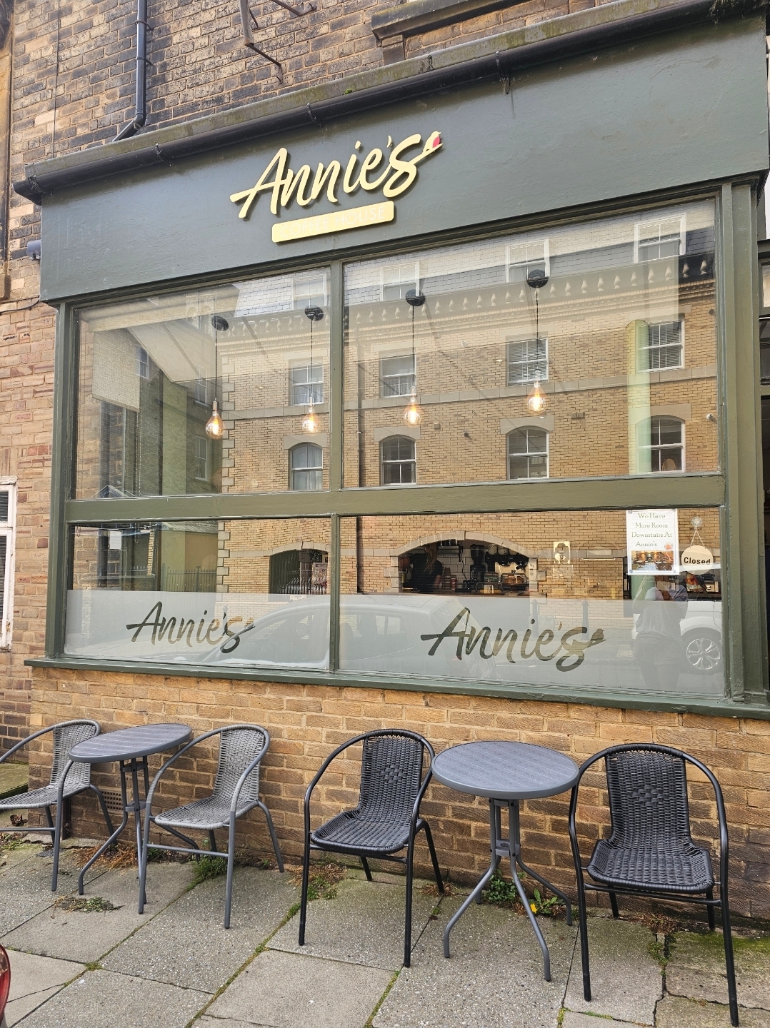 Annie's Coffee House