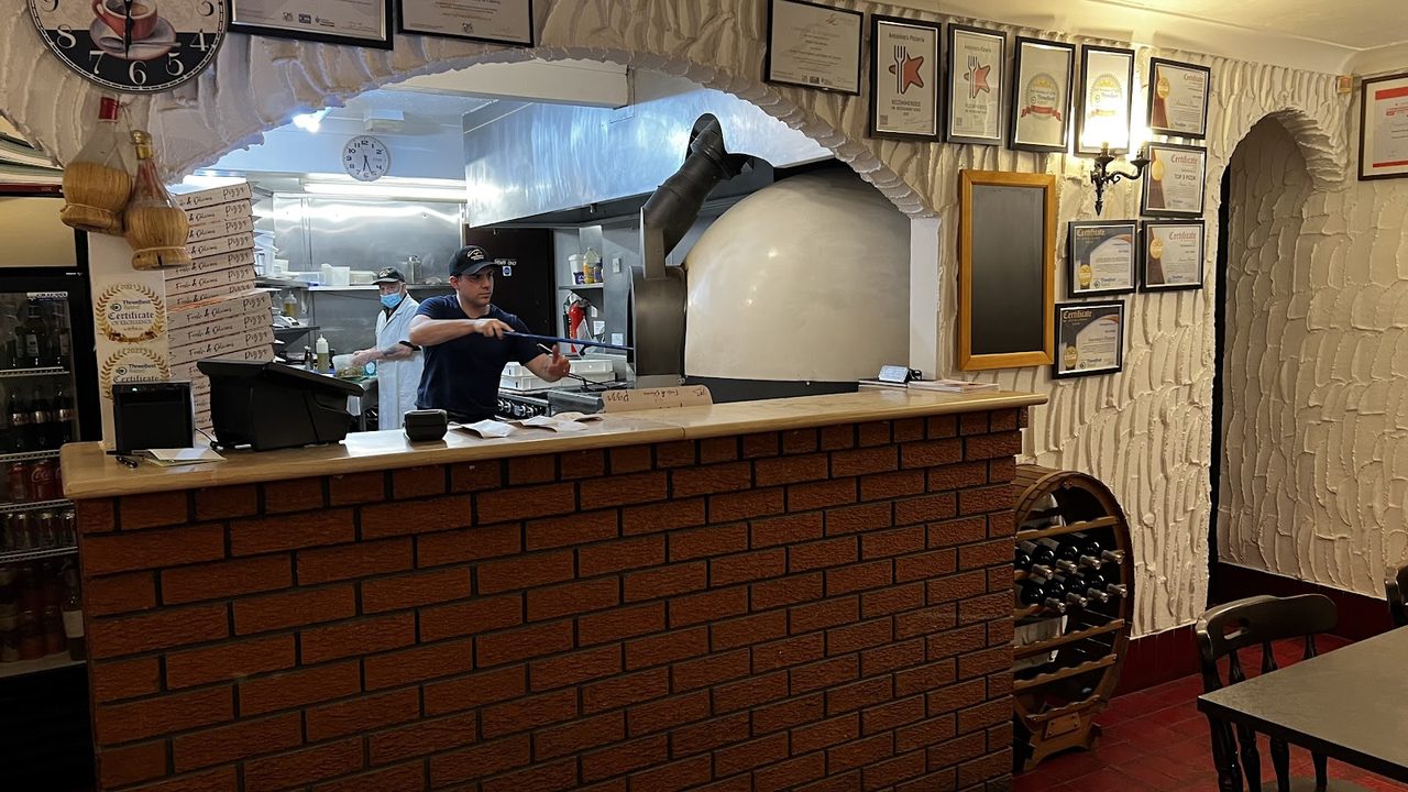 Antonino's Pizzeria Ltd