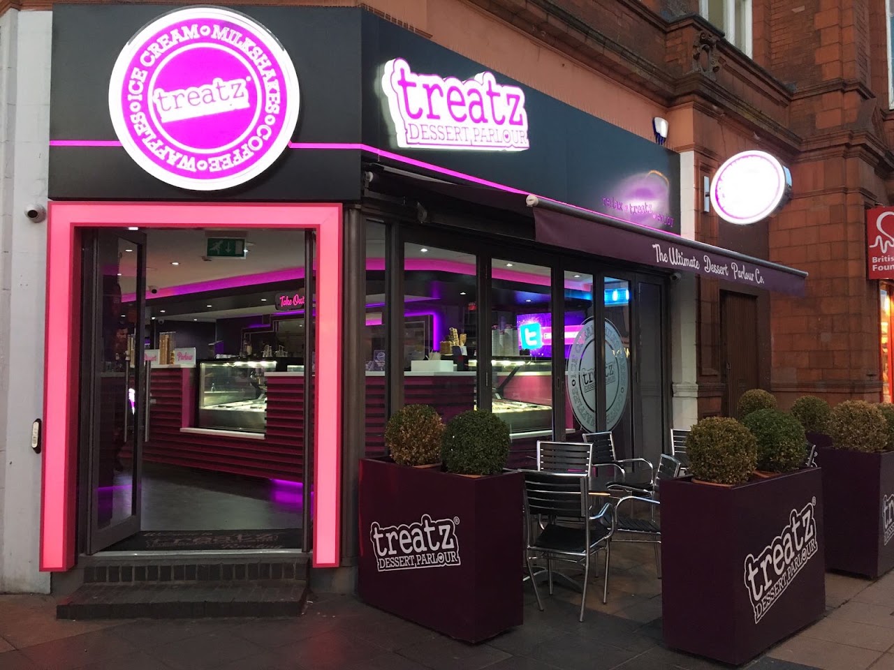 Anu's Dessert Café