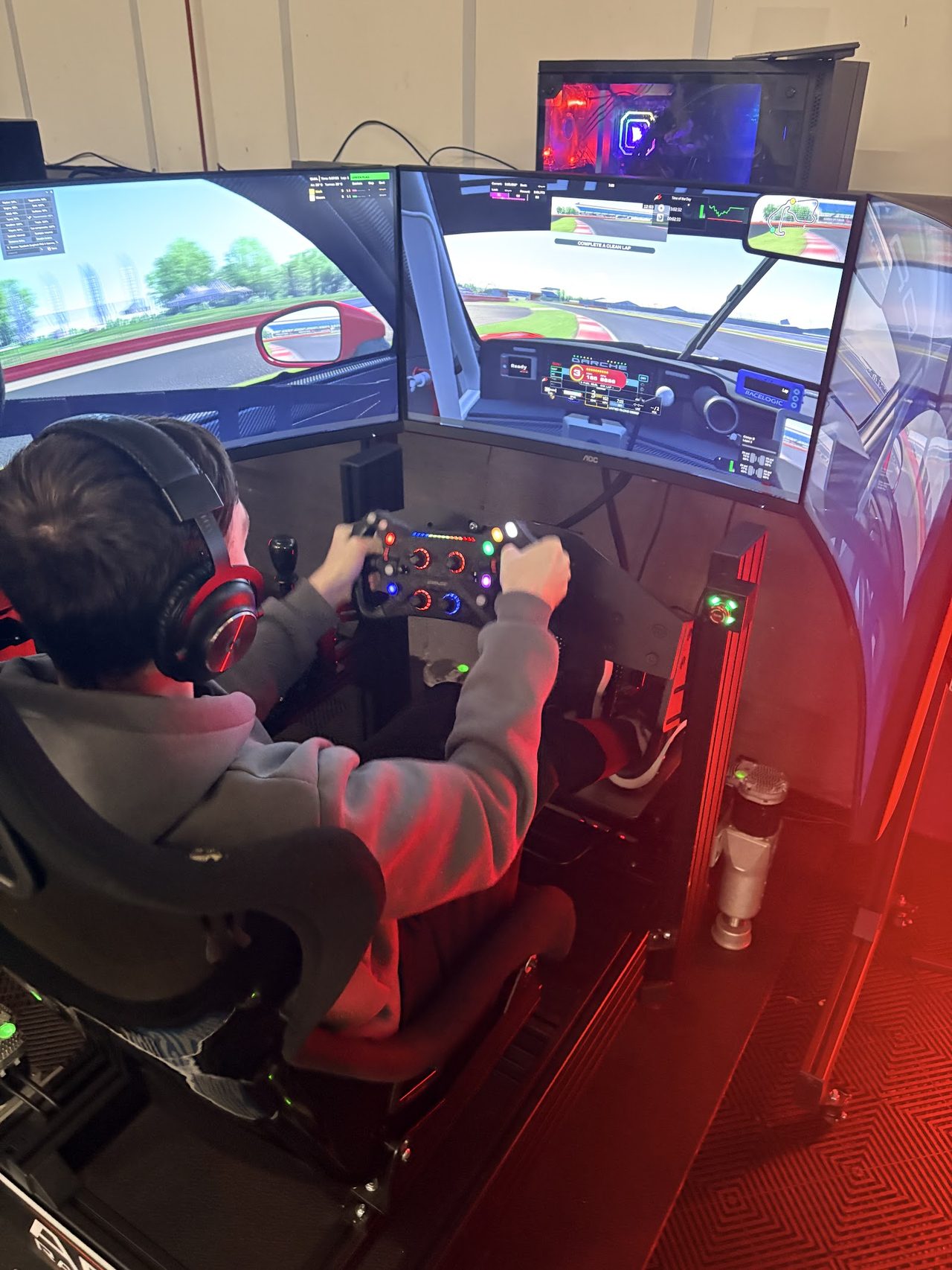 Apex Race Rooms