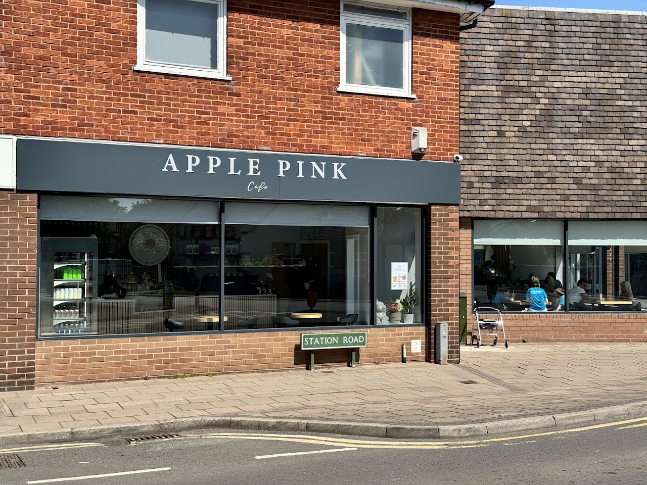 Apple Pink