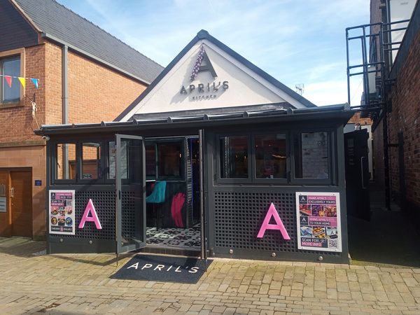 April's Kitchen at CPASE boutique  health club