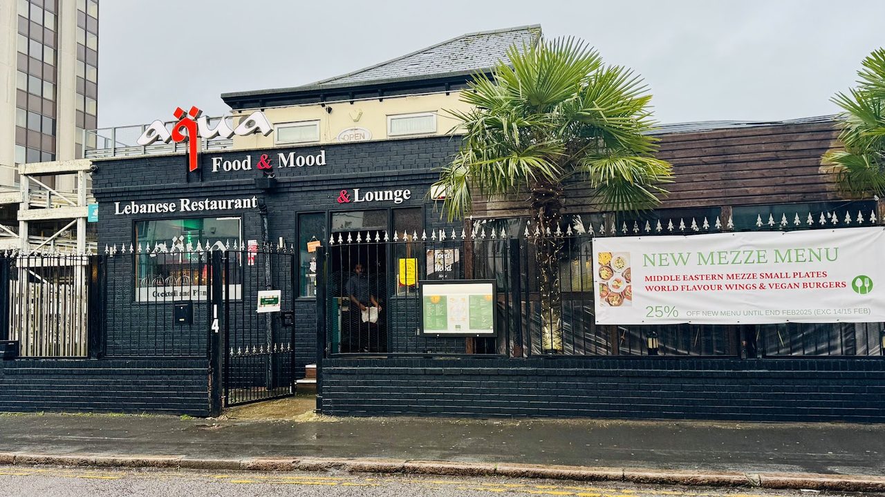 Aqua Food and Mood