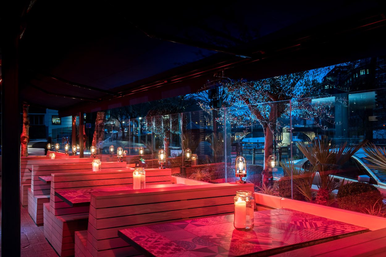 Aqua Restaurant & Bar