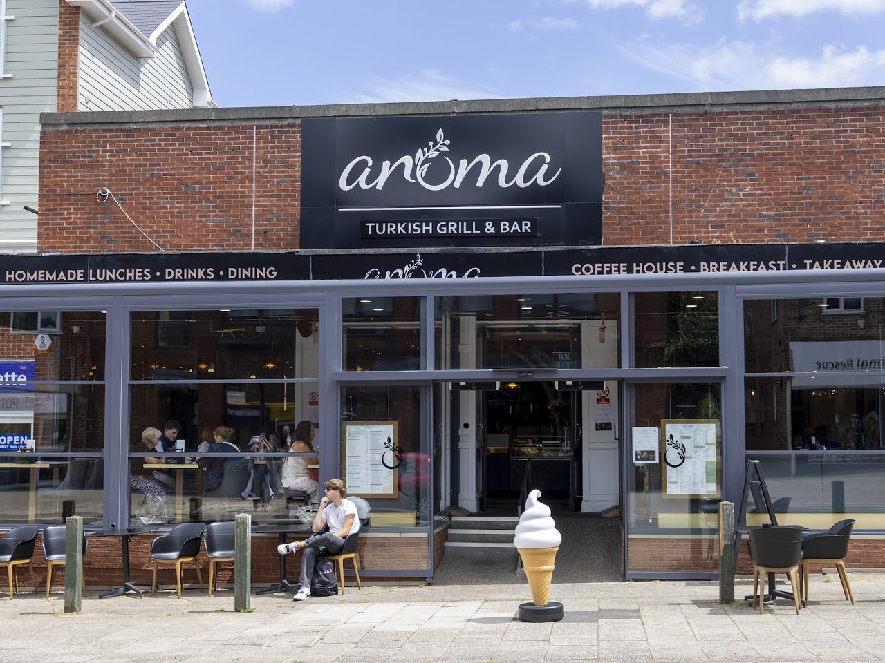 Aroma Kitchen & Bar