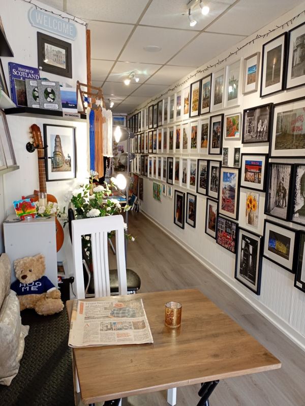 ART GALLERY COFFEE SHOP