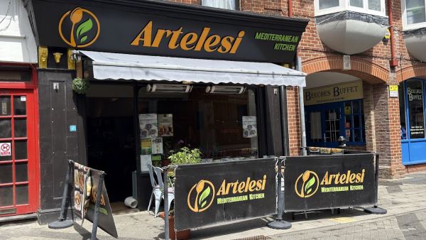Artelesi