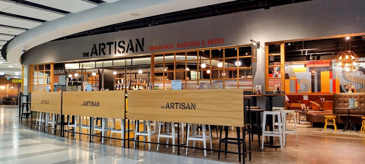 Artisan Bar & Starbucks