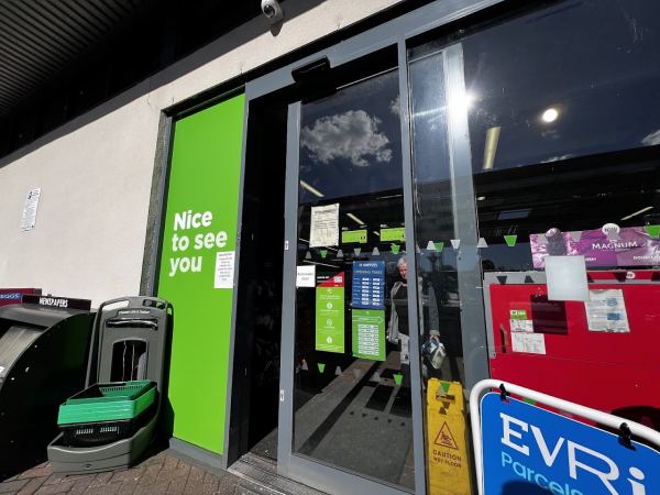 Asda Express Greggs Oakhurst