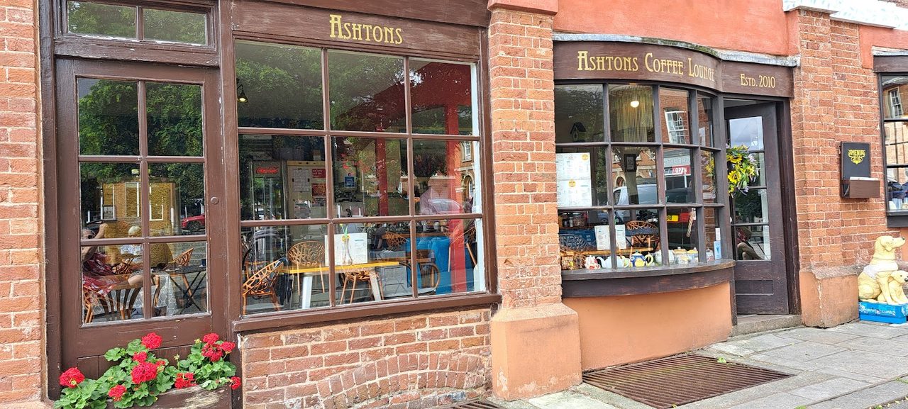 Ashtons Coffee Lounge