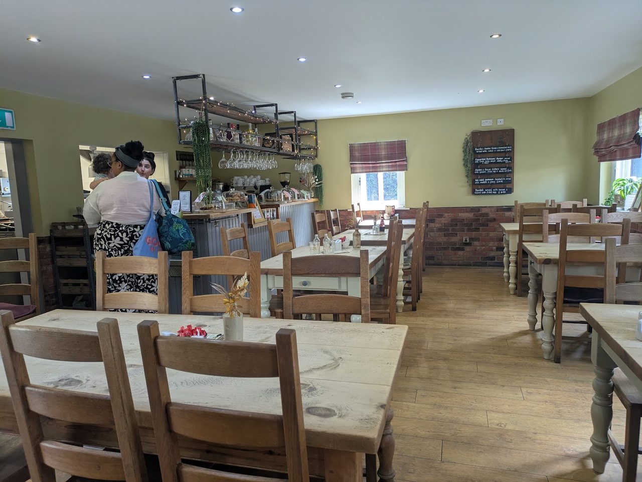Astons Restaurant