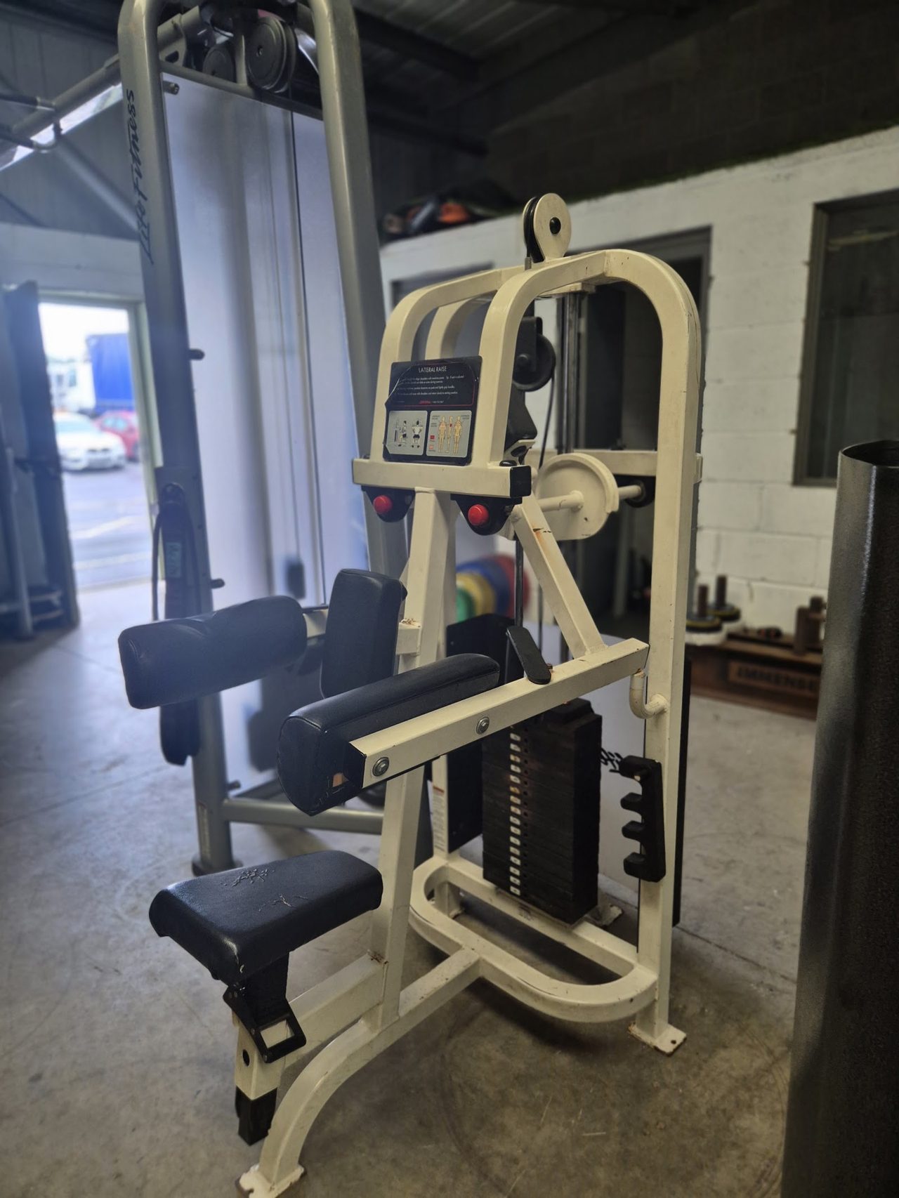 Atlas Fit