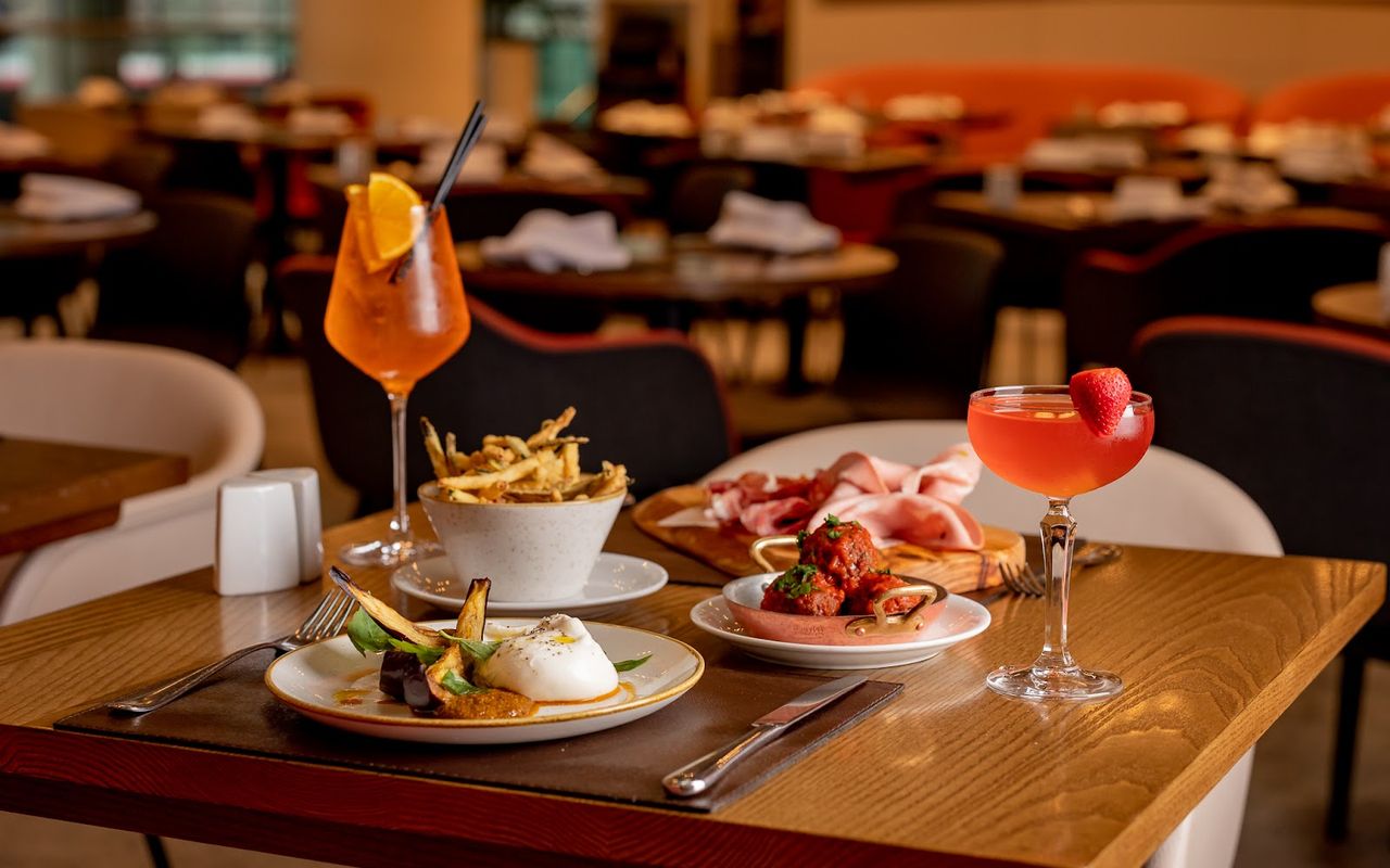 Atrio Restaurant and Bar