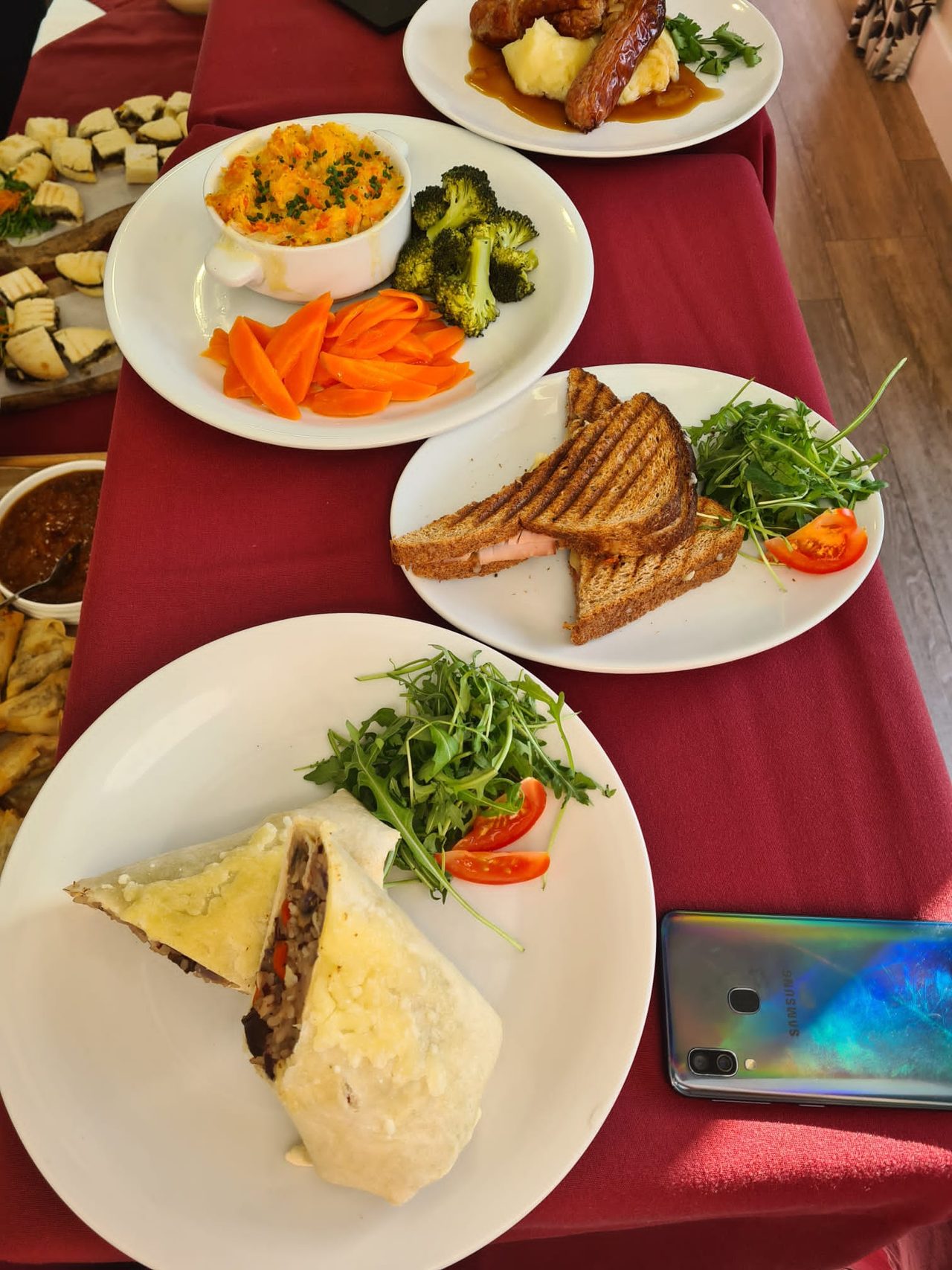 Auchlochlan Cafe