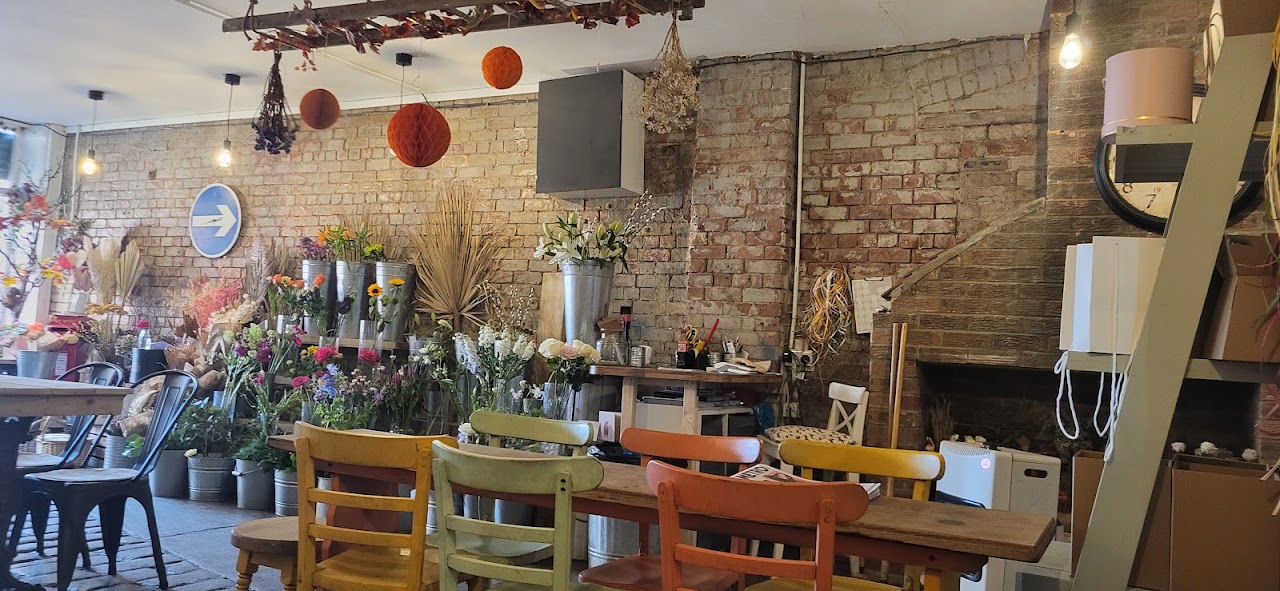 Auntie's Coffee Shop