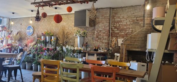 Auntie's Coffee Shop