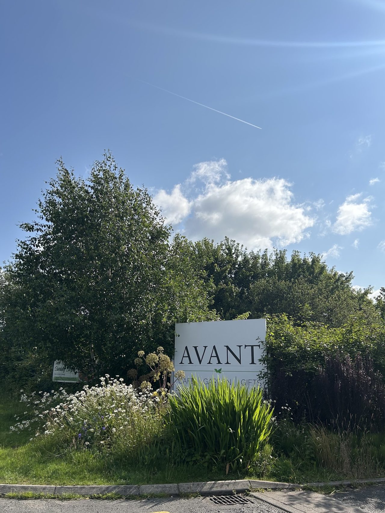 Avant Gardens