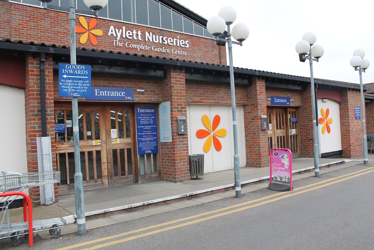 Aylett Nurseries & Seasons Cafe