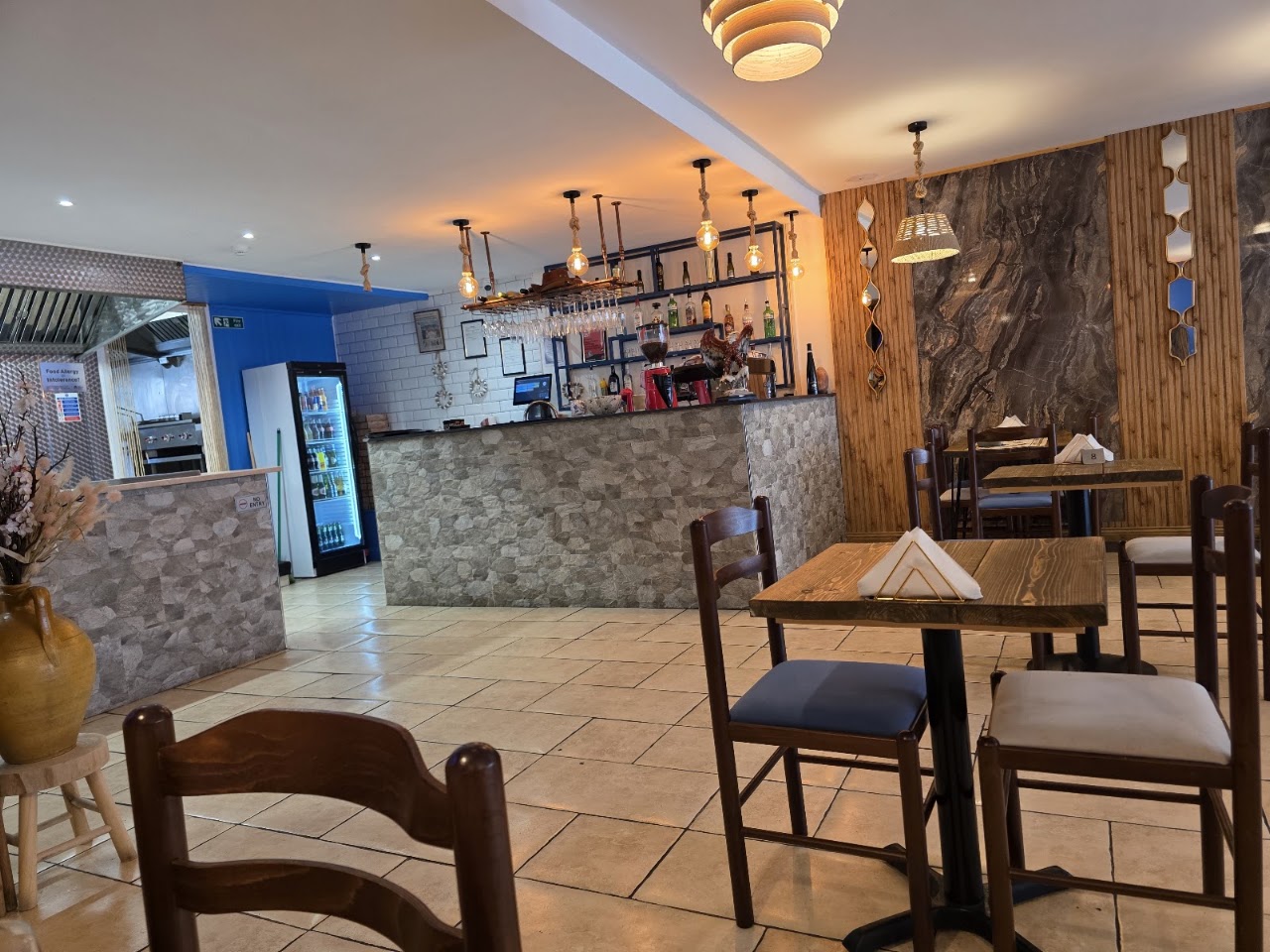 B Greek Restaurant & Bar