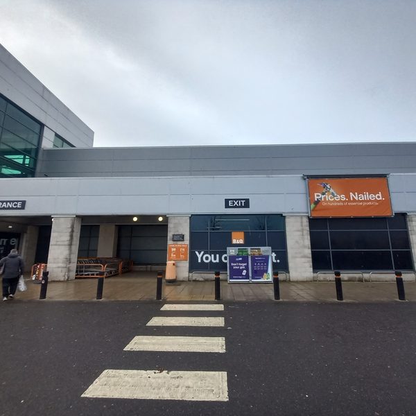 B&Q