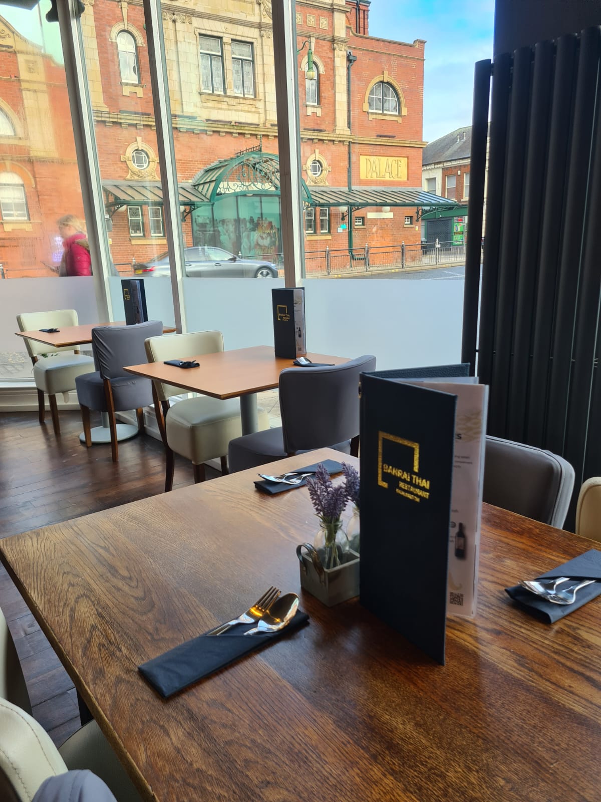 Baanrai Thai Cafe And Restaurant