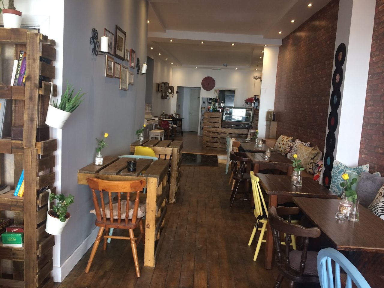 Back in Time Cafe