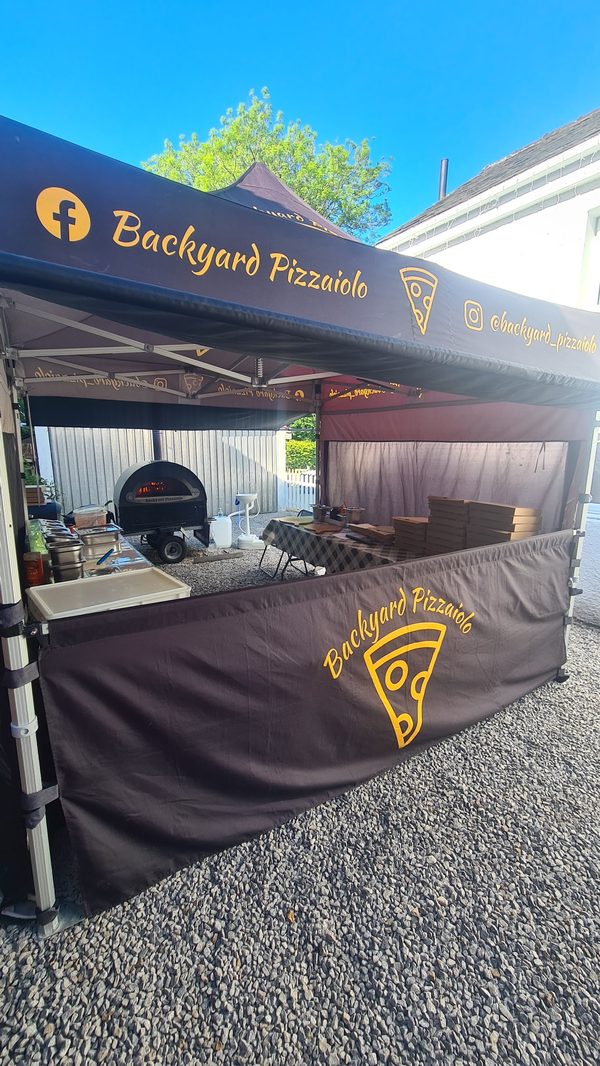 Backyard Pizzaiolo