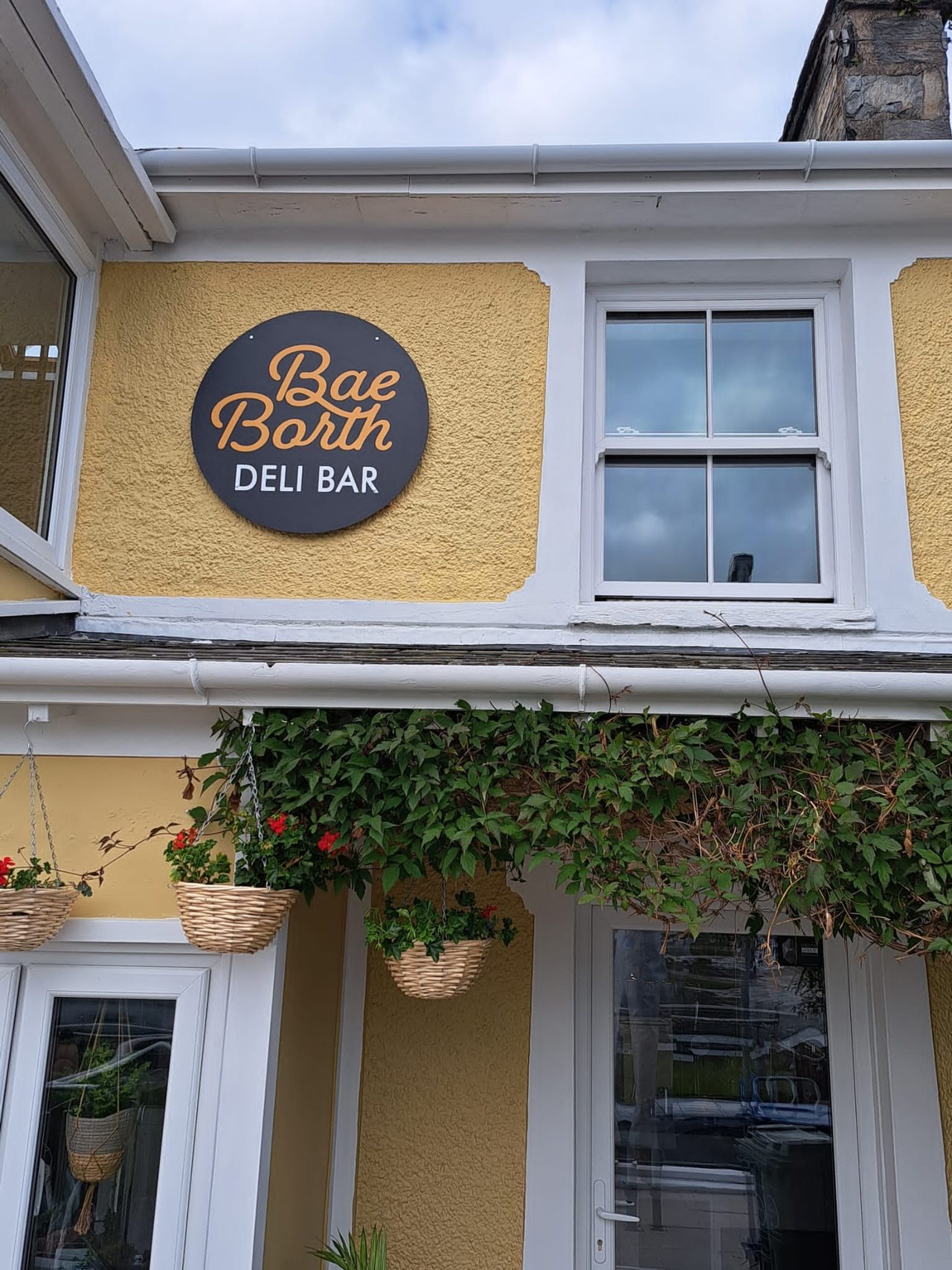 Bae Borth Deli Bar