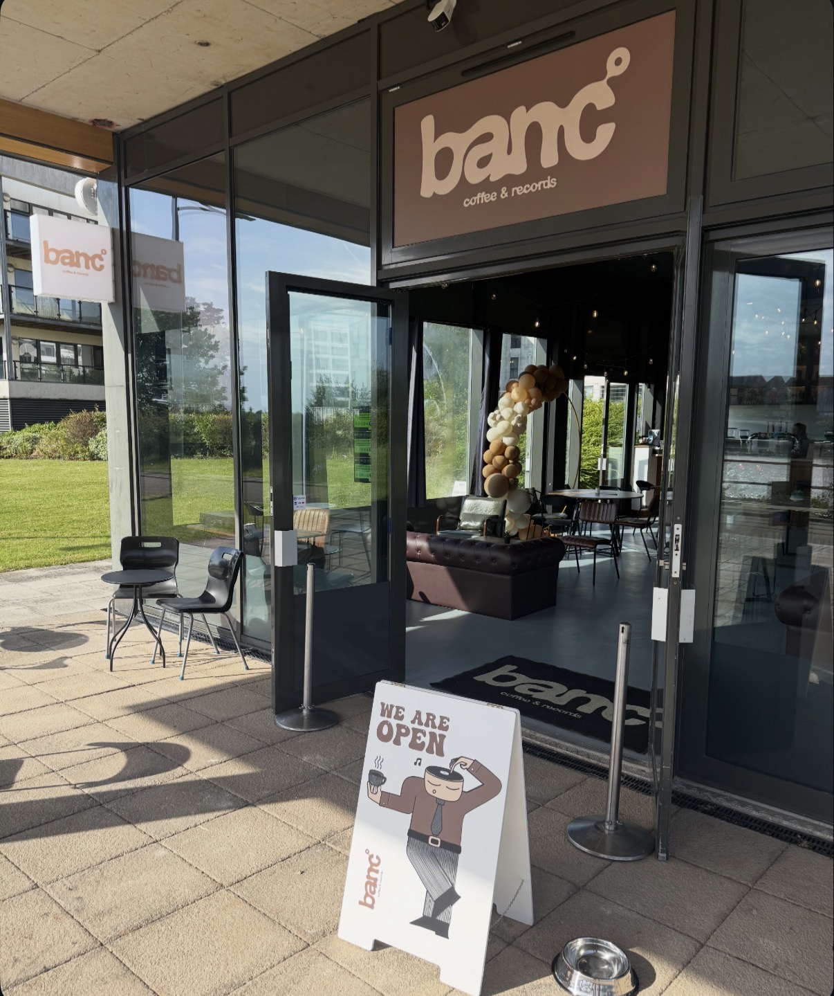 Banc Coffee & Records