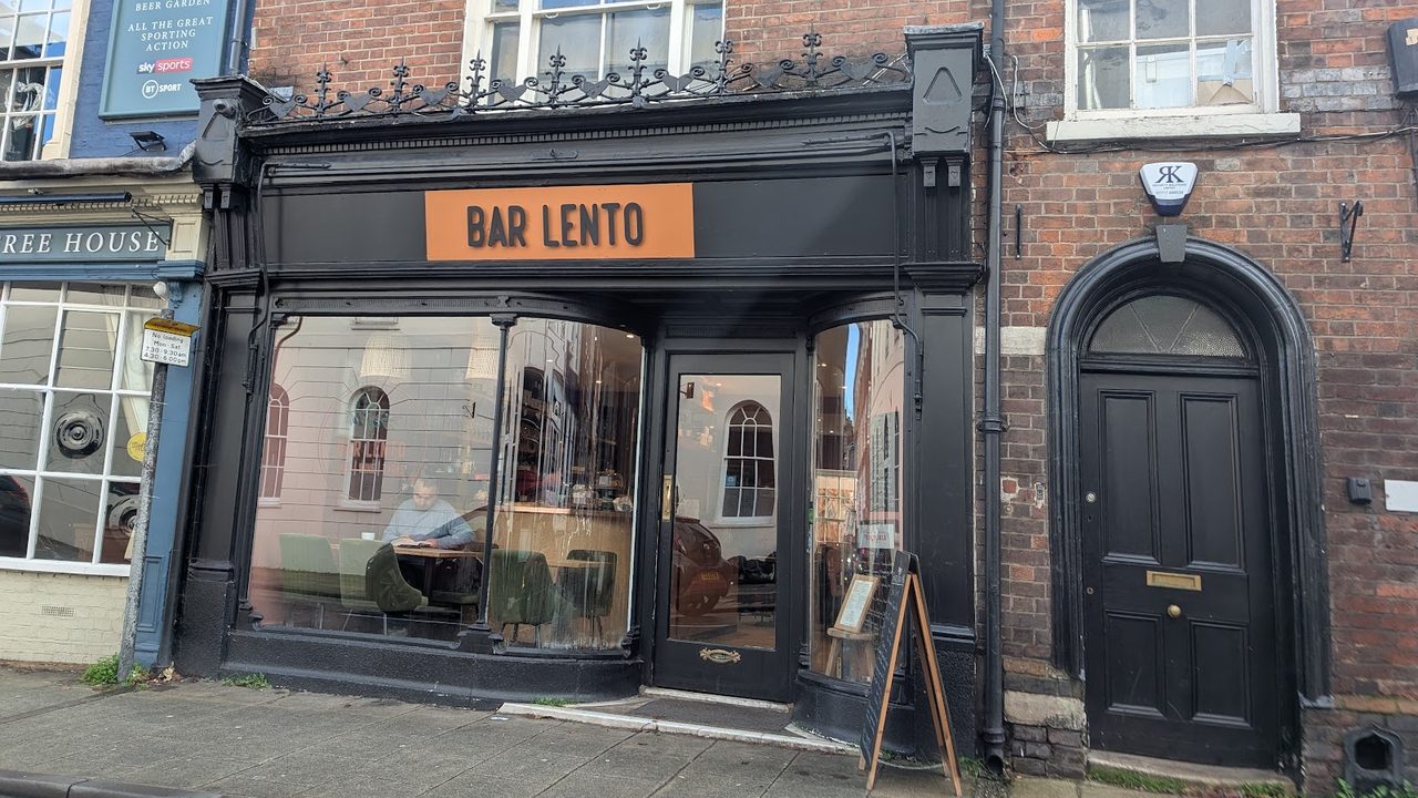 Bar Lento