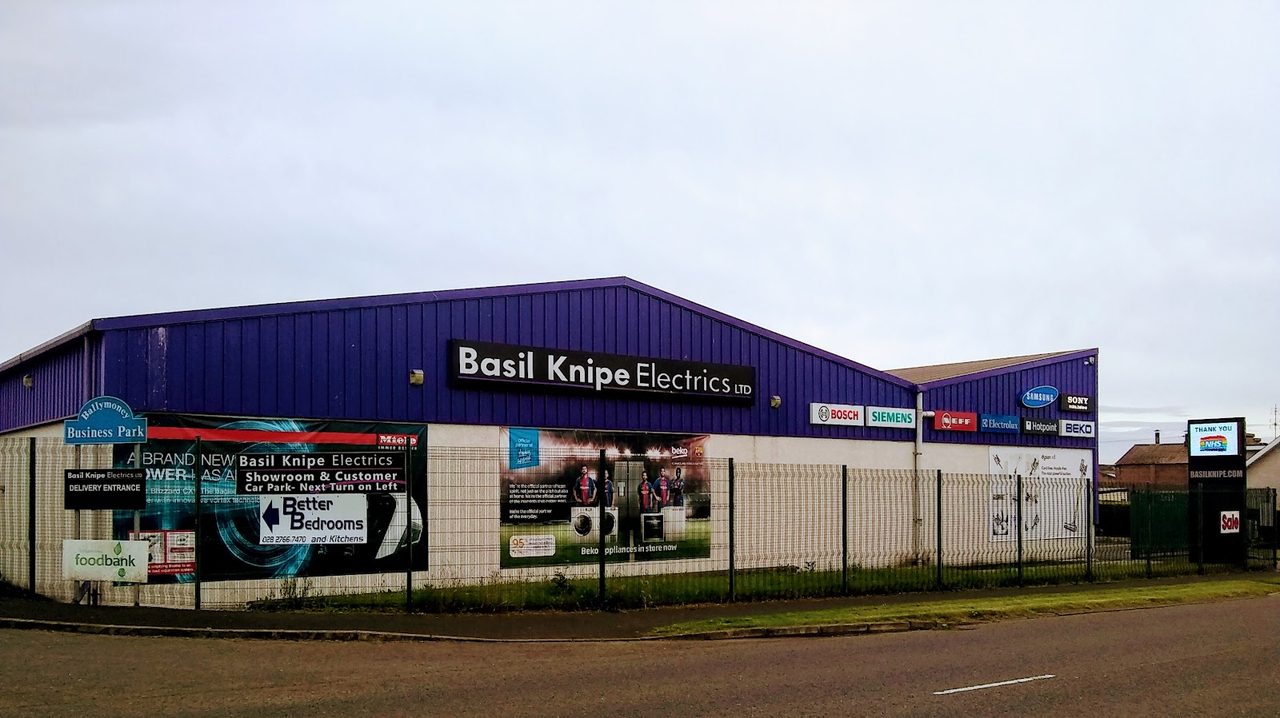 Basil Knipe Coffee Lounge