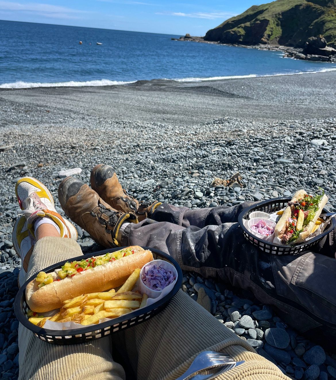 Beach Bites And Paradise Inn