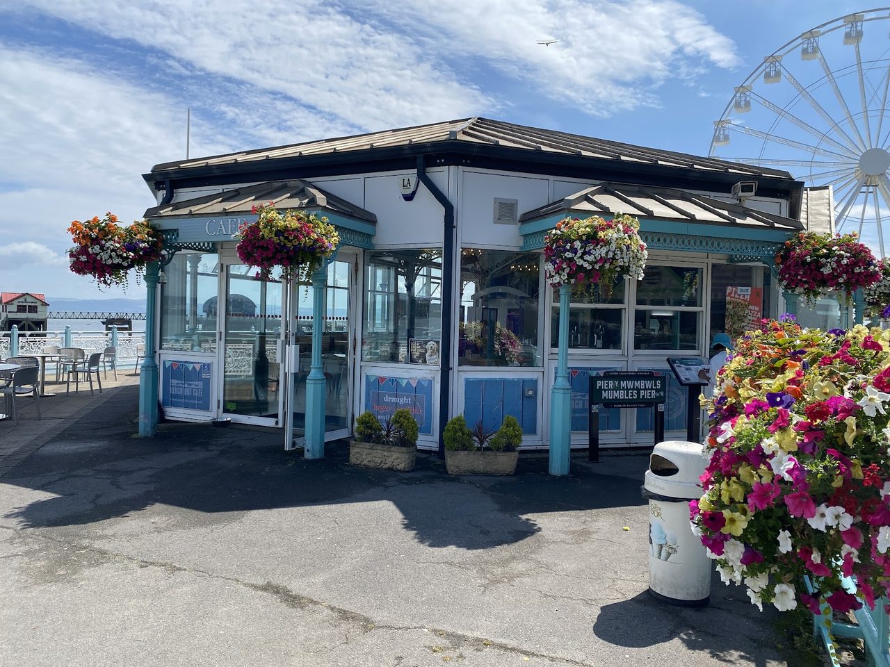 Beach Hut Cafe