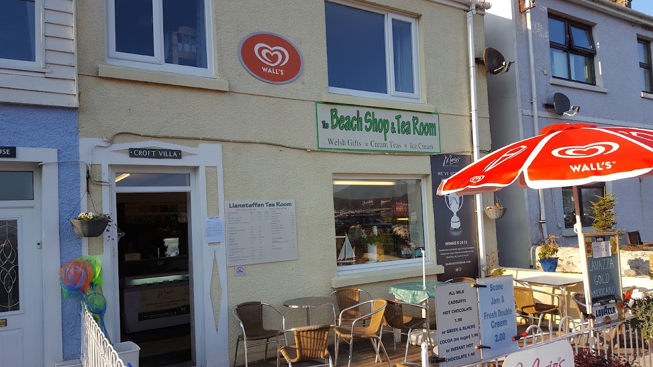 BEACH SHOP & TEA ROOMS