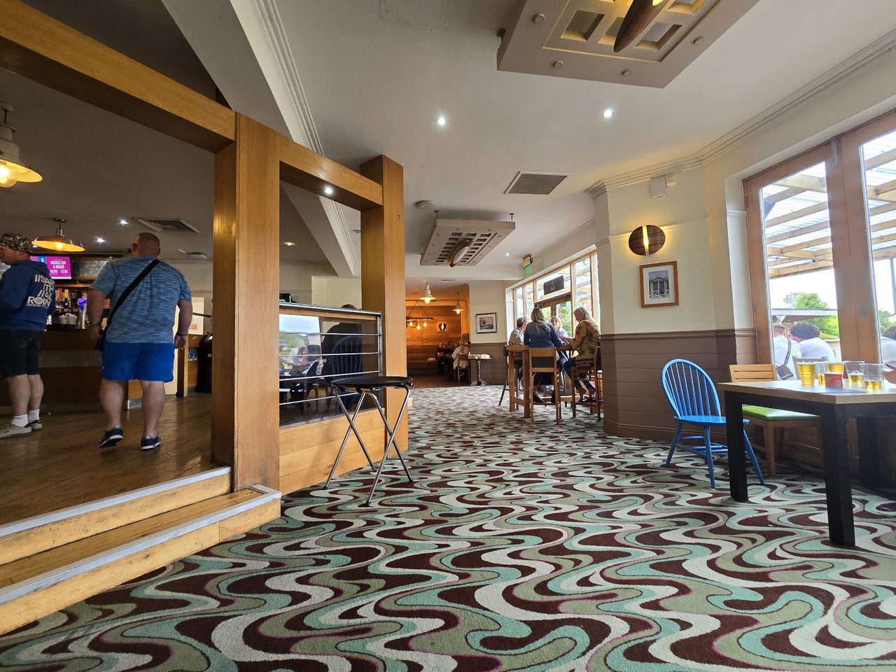 Beachcomber Inn