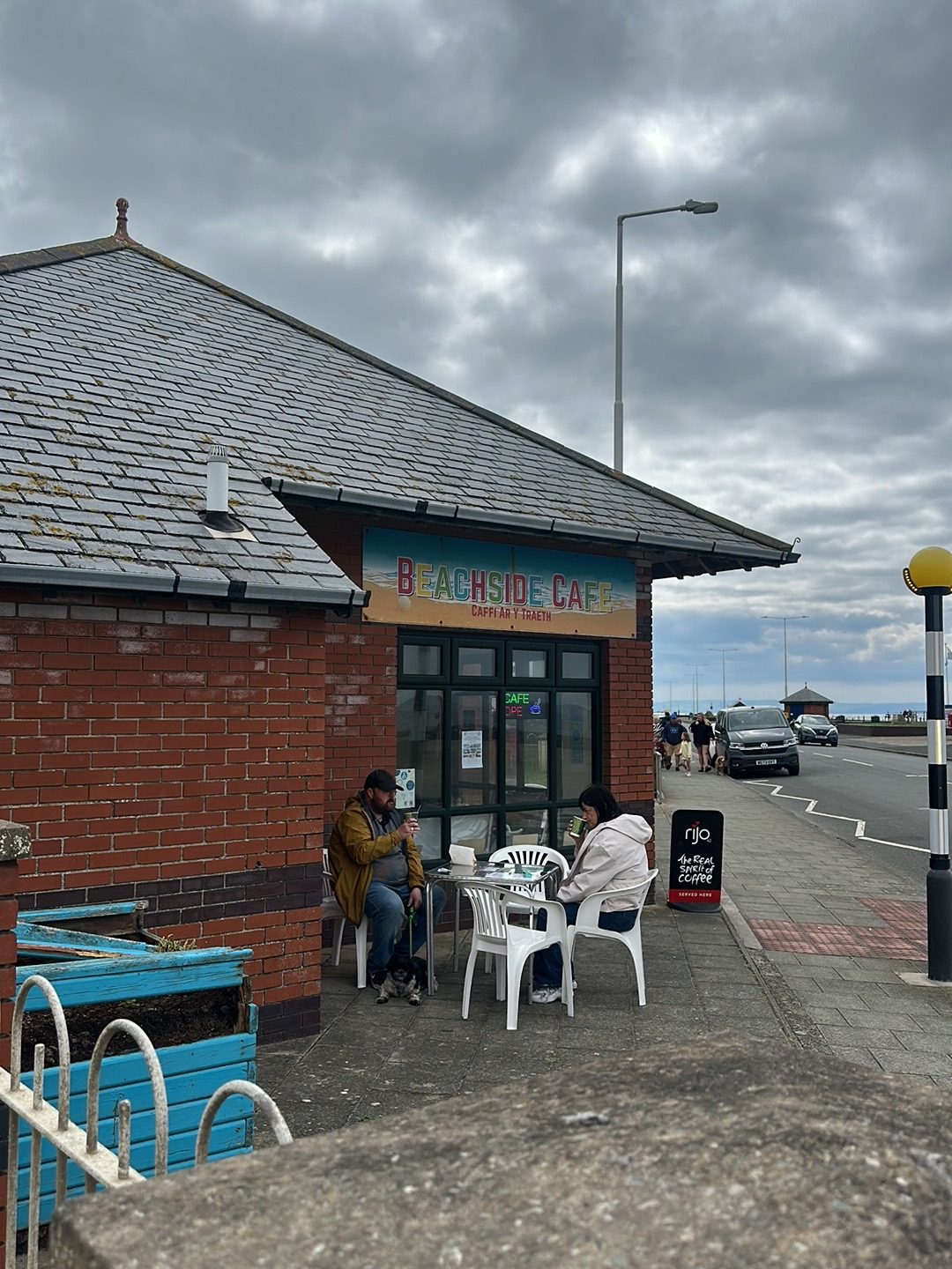 Beachside Cafe