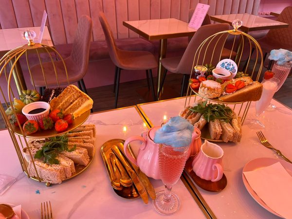 Beauty & the feast