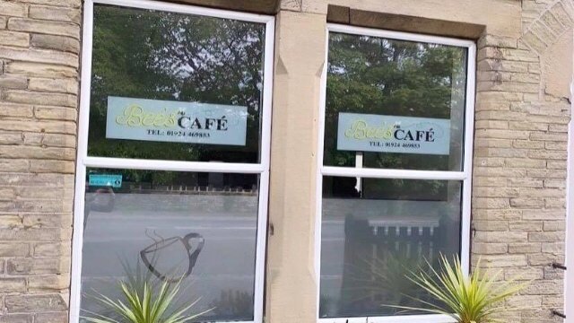 Bee's Cafe