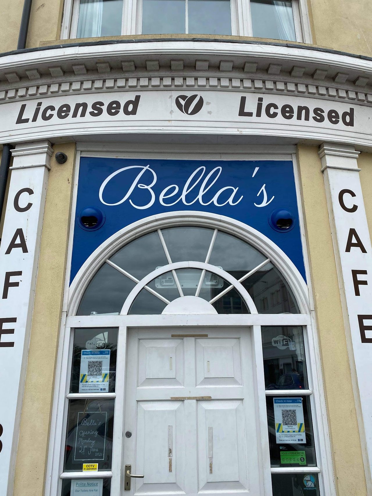 Bella's