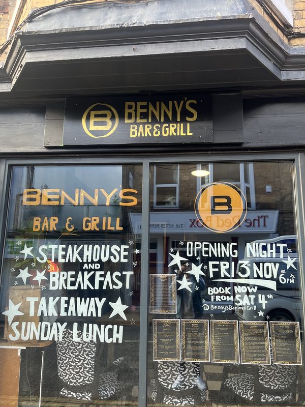 Bennys Bar And Grill
