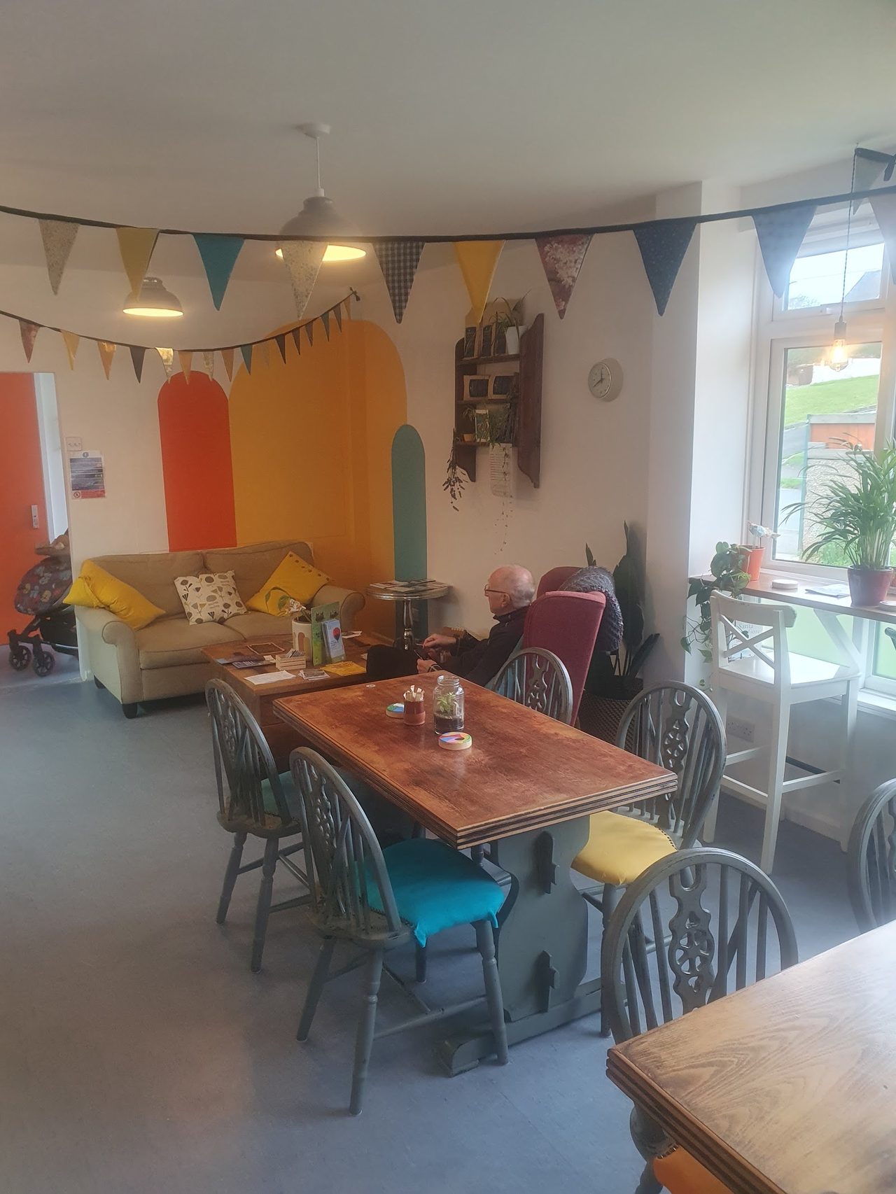 Berries Community Cafe