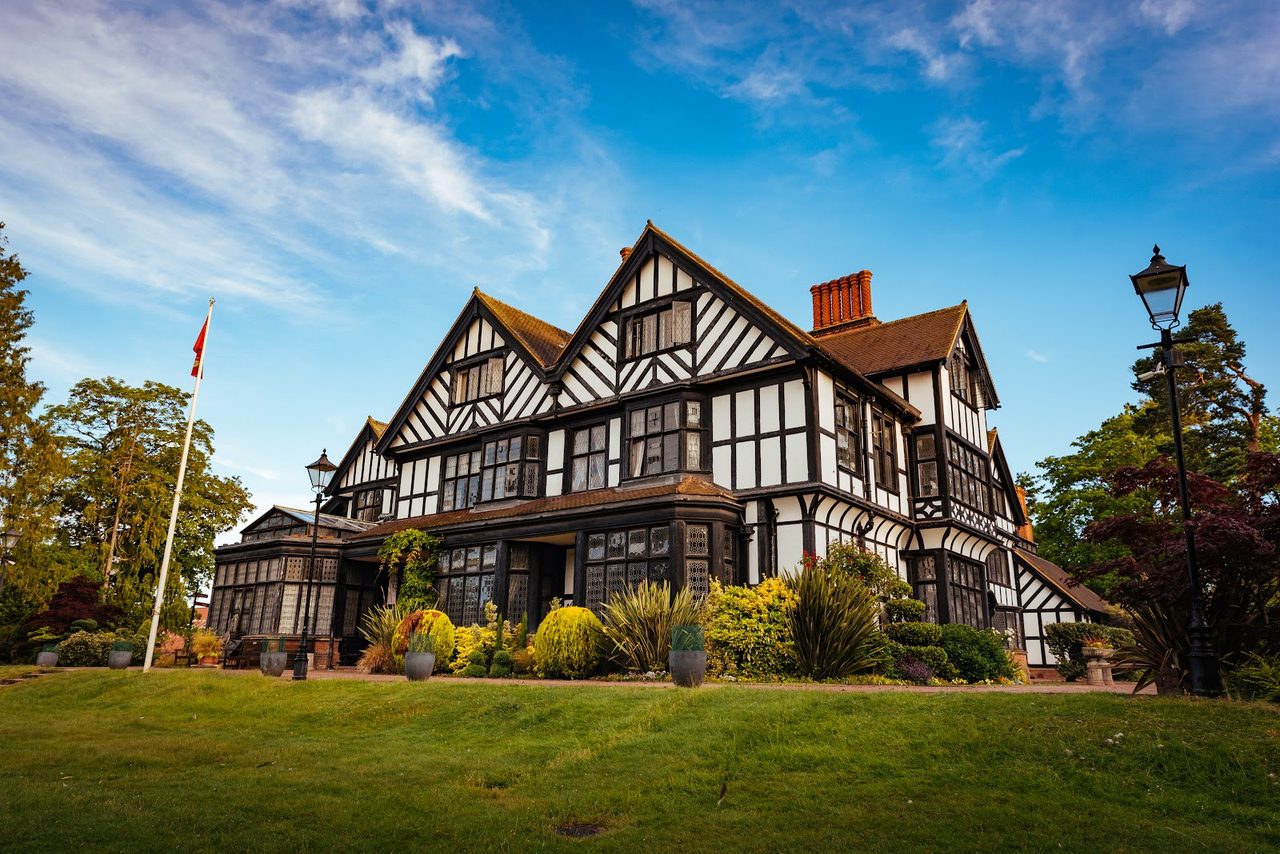Bhaktivedanta Manor Main,Bakery, Deity Kitchen, Farm Shop
