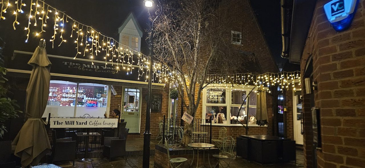 Bickels Yard Cafe