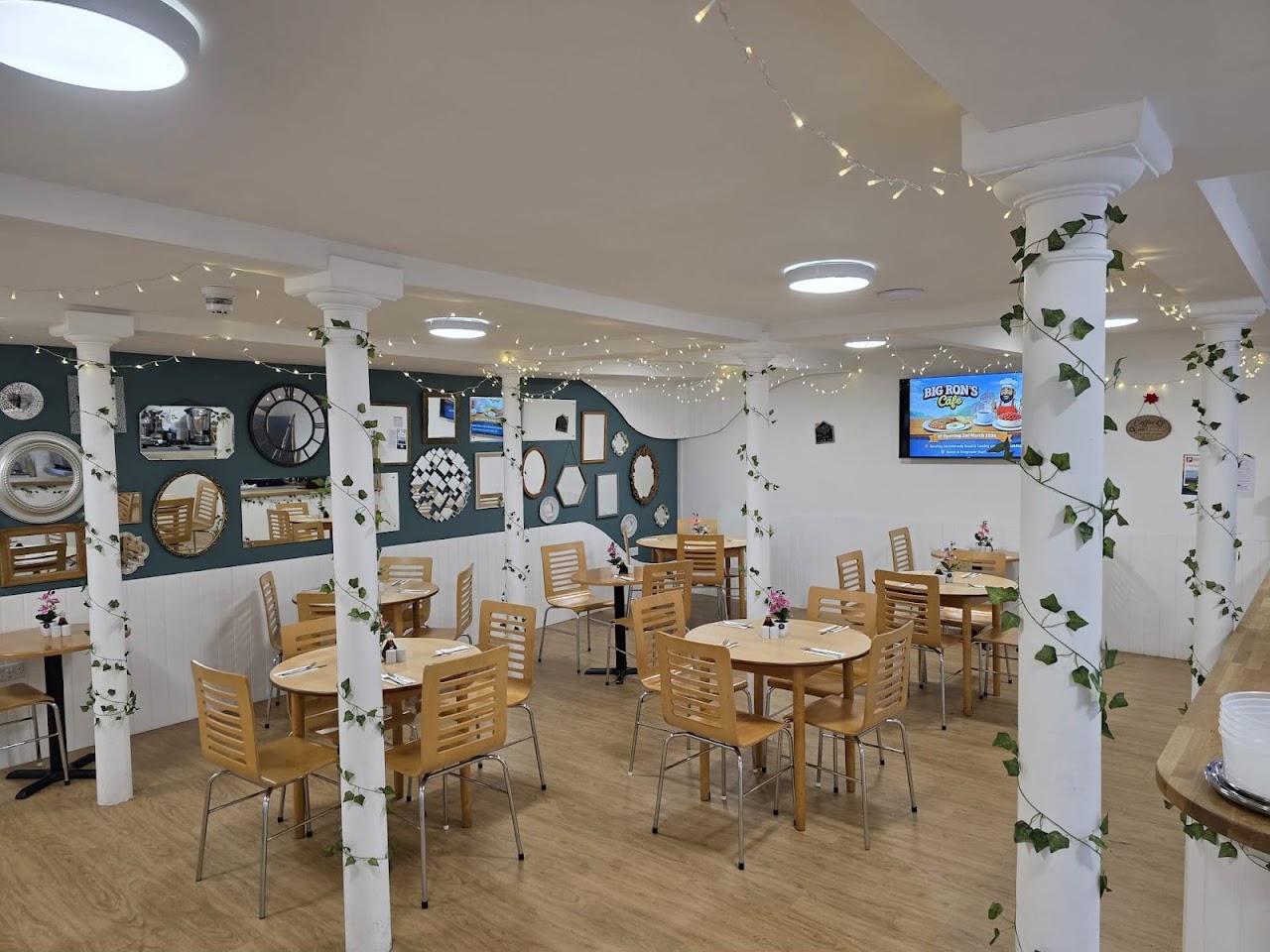 Big Ron's Cafe