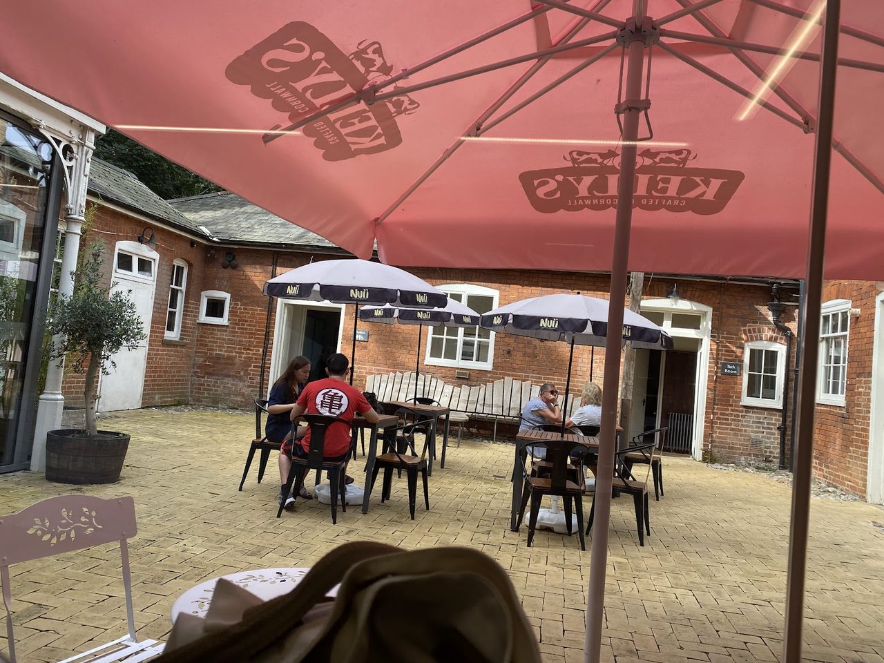 Bishops Cafe