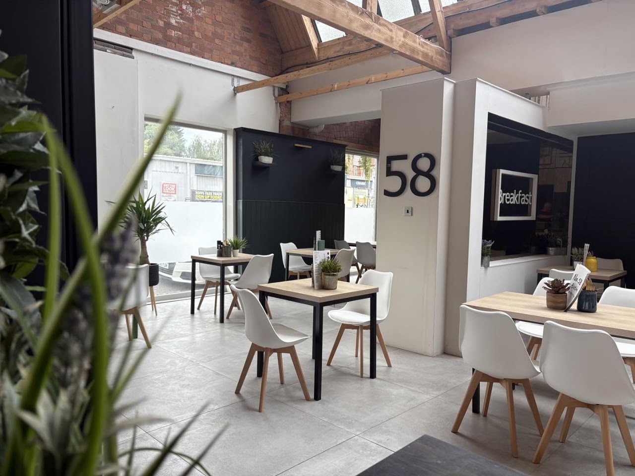 Bistro 21 Cafe & Catering Company Ltd